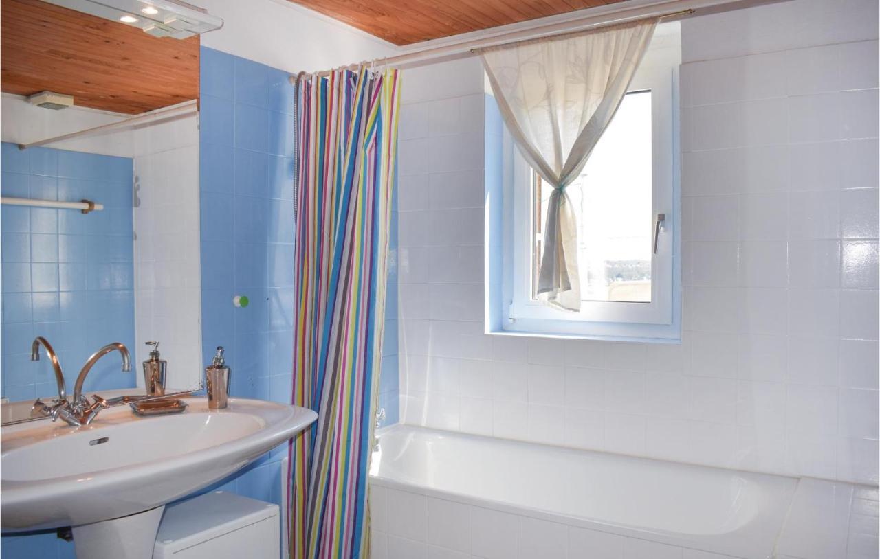 Lovely Home In Perros-Guirrec With Wifi Extérieur photo